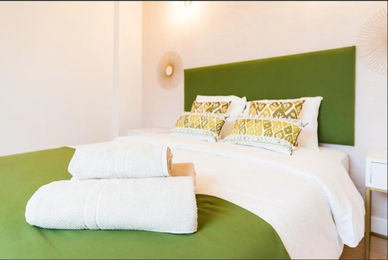 Duplex Merced10 3J Malaga 0*,  Spain